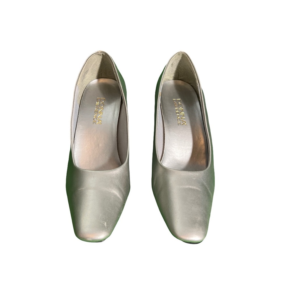 Donna Lawrence silver heels